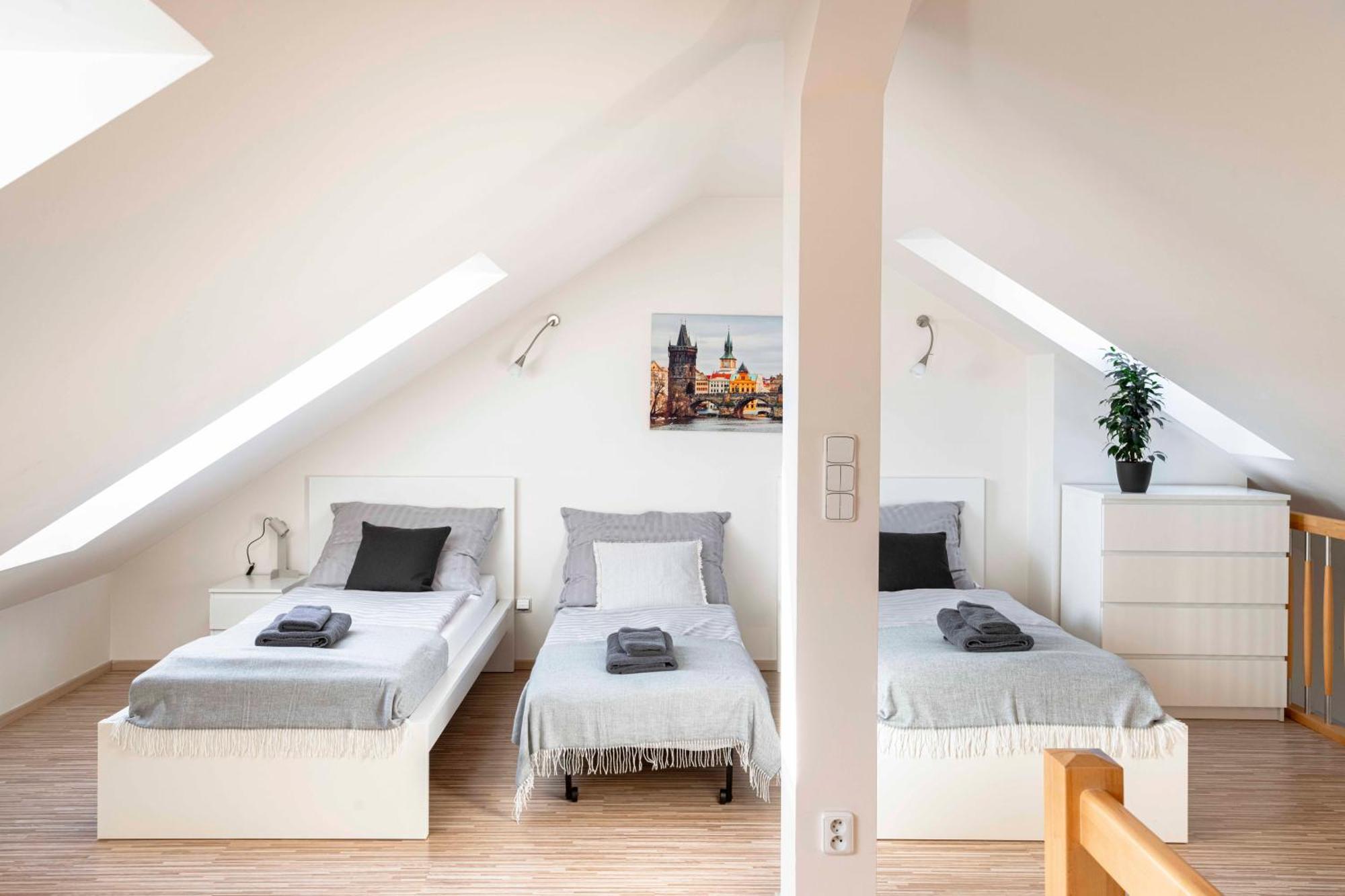 150m² 4br Duplex Near Metro & Center * Praga